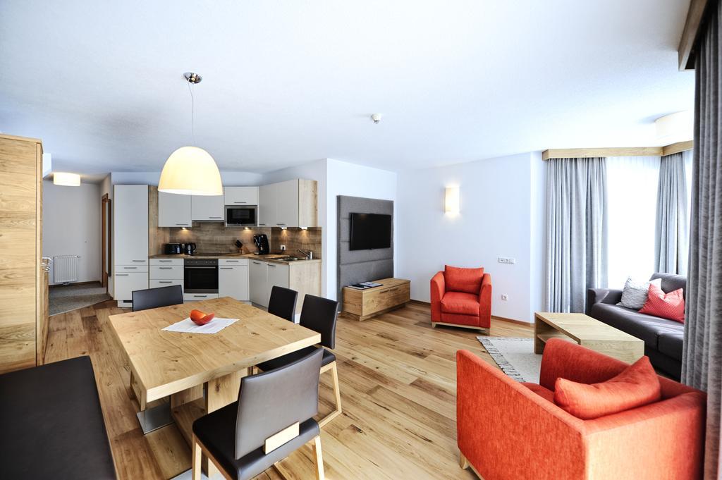 קאפל Hotel Dorfstadl מראה חיצוני תמונה